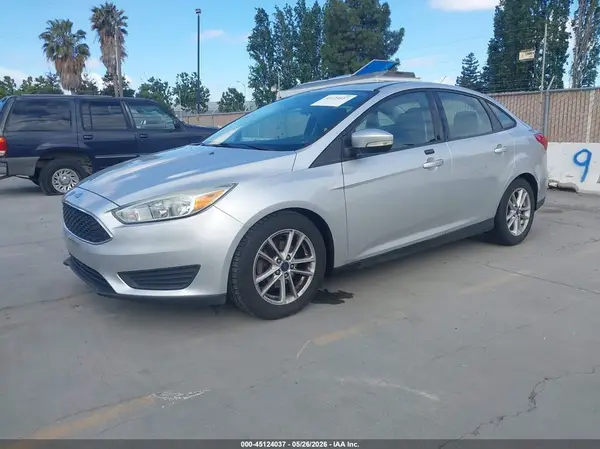 1FADP3F25GL279211 2016 FORD FOCUS - Image 2