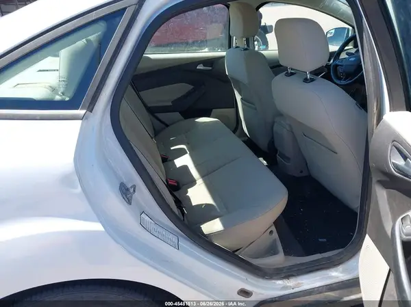 1FADP3F25GL290600 2016 FORD FOCUS - Image 8