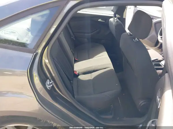 1FADP3F25GL292279 2016 FORD FOCUS - Image 8