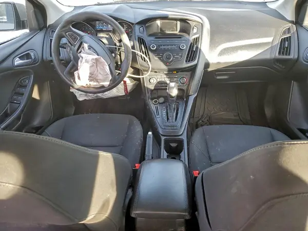 1FADP3F25GL299796 2016 FORD FOCUS - Image 8