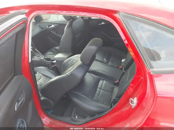 1FADP3F25GL301322 2016 FORD FOCUS - Image 8