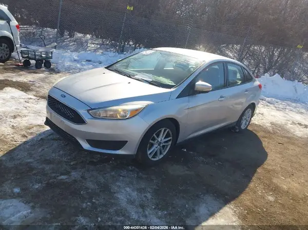 1FADP3F25GL303121 2016 FORD FOCUS - Image 2