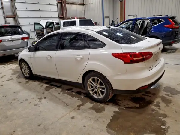 1FADP3F25GL303524 2016 FORD FOCUS - Image 2