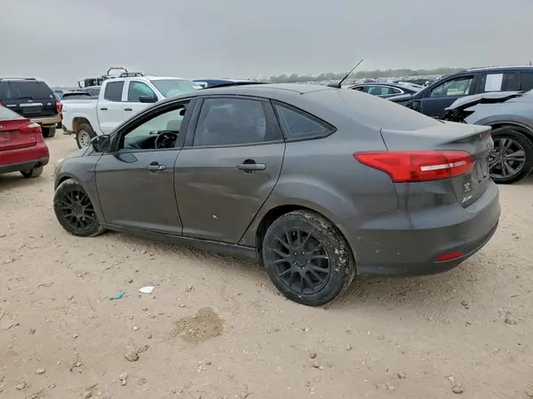 1FADP3F25GL305161 2016 FORD FOCUS - Image 2