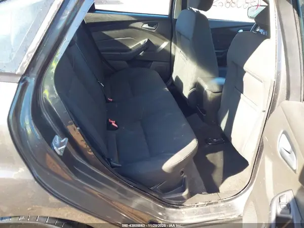 1FADP3F25GL309520 2016 FORD FOCUS - Image 8