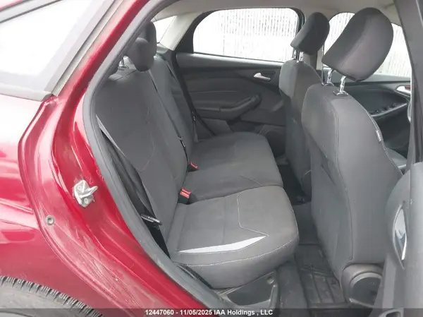 1FADP3F25GL322803 2016 FORD FOCUS - Image 8
