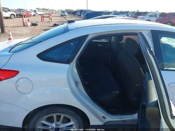 1FADP3F25GL324471 2016 FORD FOCUS - Image 8