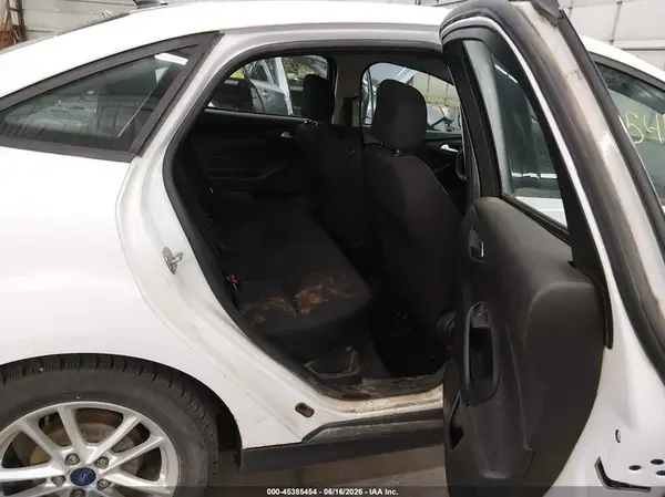 1FADP3F25GL324759 2016 FORD FOCUS - Image 8