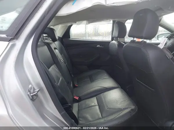 1FADP3F25GL332313 2016 FORD FOCUS - Image 8