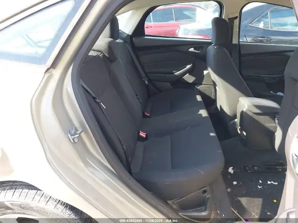 1FADP3F25GL340802 2016 FORD FOCUS - Image 8