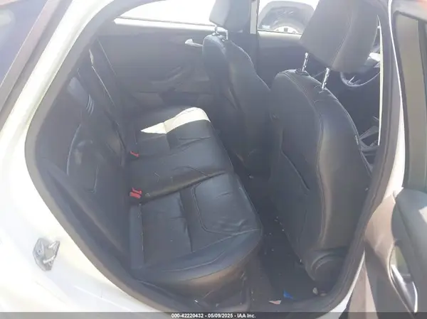 1FADP3F25GL354506 2016 FORD FOCUS - Image 8