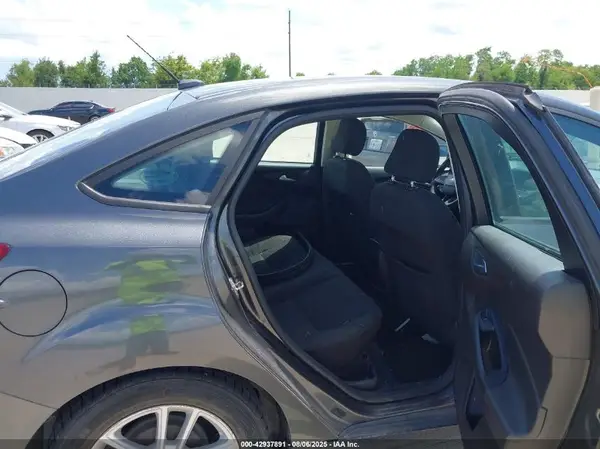 1FADP3F25GL360905 2016 FORD FOCUS - Image 8