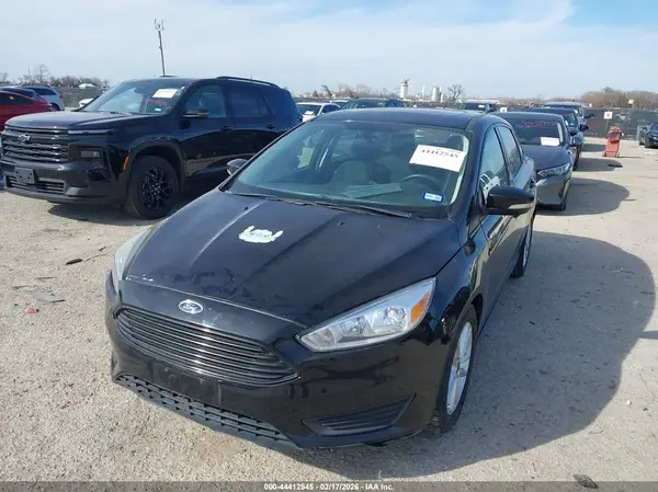 1FADP3F25GL371662 2016 FORD FOCUS - Image 2