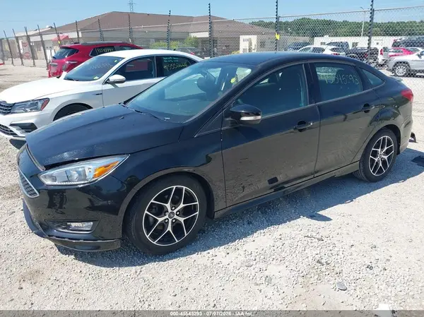 1FADP3F25GL371693 2016 FORD FOCUS - Image 2