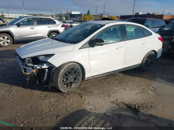 1FADP3F25GL388865 2016 FORD FOCUS - Image 2