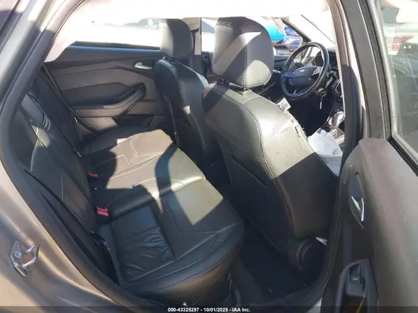 1FADP3F25GL393323 2016 FORD FOCUS - Image 8
