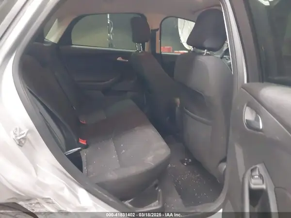 1FADP3F25GL405888 2016 FORD FOCUS - Image 8