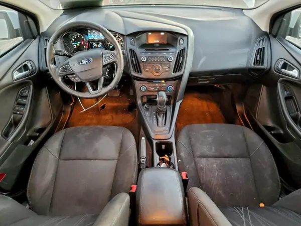 1FADP3F25HL218846 2017 FORD FOCUS - Image 8