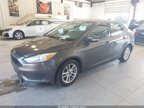 1FADP3F25HL220516 2017 FORD FOCUS - Image 2