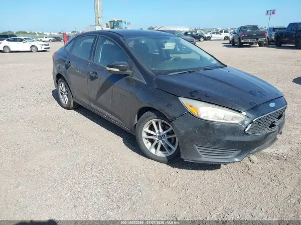 1FADP3F25HL223867 2017 FORD FOCUS - Image 1