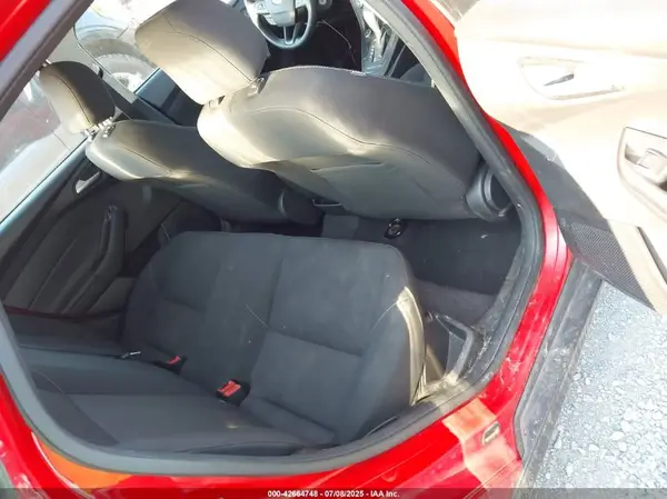 1FADP3F25HL227661 2017 FORD FOCUS - Image 8