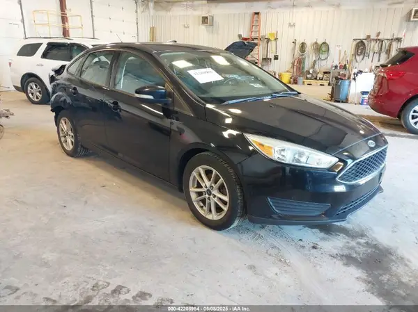 1FADP3F25HL229331 2017 FORD FOCUS - Image 1