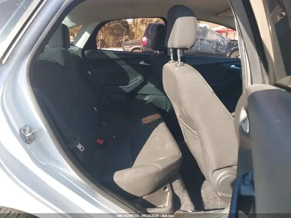 1FADP3F25HL230592 2017 FORD FOCUS - Image 8