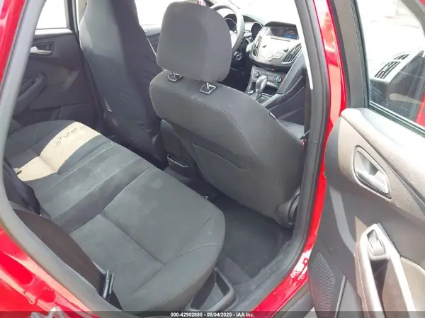 1FADP3F25HL249742 2017 FORD FOCUS - Image 8