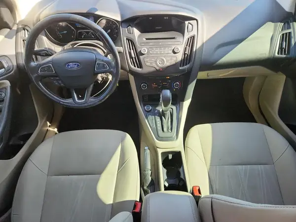 1FADP3F25HL258067 2017 FORD FOCUS - Image 8