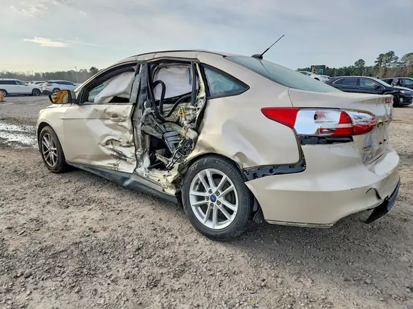 1FADP3F25HL274821 2017 FORD FOCUS - Image 2