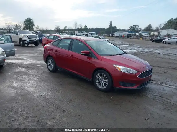 1FADP3F25HL275385 2017 FORD FOCUS - Image 1