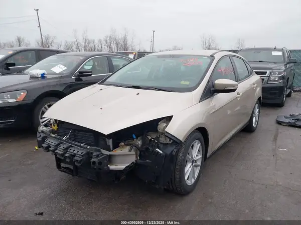 1FADP3F25HL288461 2017 FORD FOCUS - Image 2