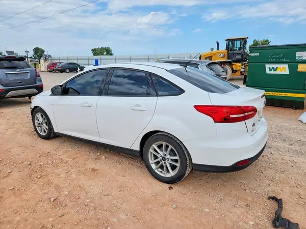 1FADP3F25HL290730 2017 FORD FOCUS - Image 2