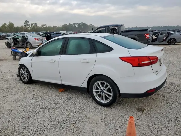 1FADP3F25HL300043 2017 FORD FOCUS - Image 2