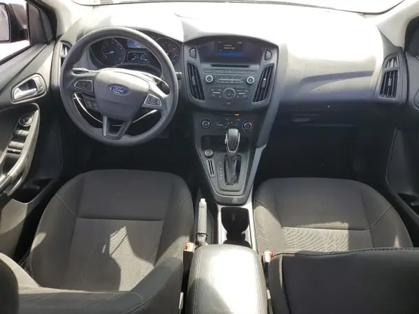 1FADP3F25HL300155 2017 FORD FOCUS - Image 8