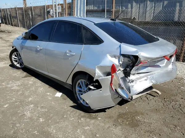 1FADP3F25HL300303 2017 FORD FOCUS - Image 2
