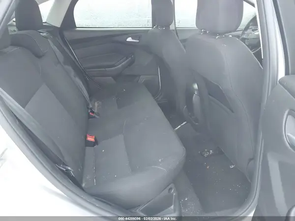 1FADP3F25HL304710 2017 FORD FOCUS - Image 8