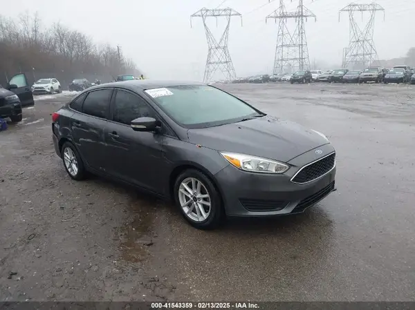 1FADP3F25HL327288 2017 FORD FOCUS - Image 1