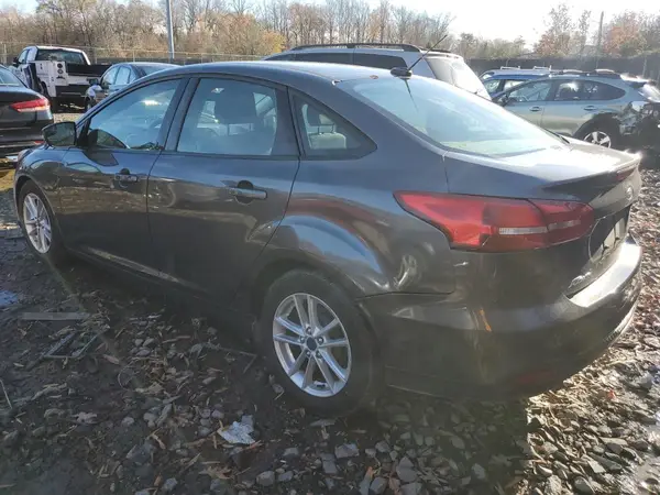 1FADP3F25HL327565 2017 FORD FOCUS - Image 2