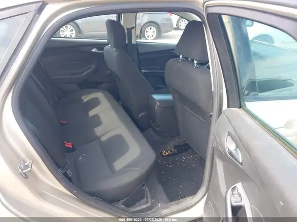1FADP3F25HL329722 2017 FORD FOCUS - Image 8