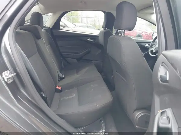 1FADP3F25HL338906 2017 FORD FOCUS - Image 8