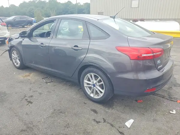 1FADP3F25JL213779 2018 FORD FOCUS - Image 2
