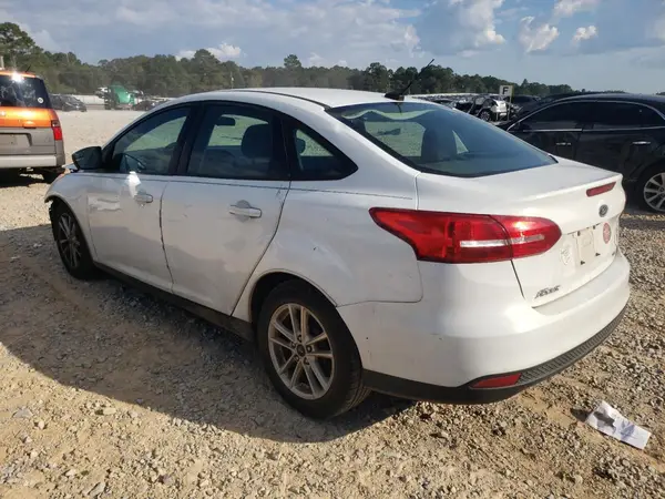 1FADP3F25JL215225 2018 FORD FOCUS - Image 2