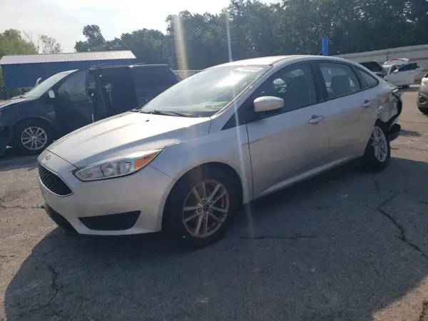 1FADP3F25JL215404 2018 FORD FOCUS - Image 1