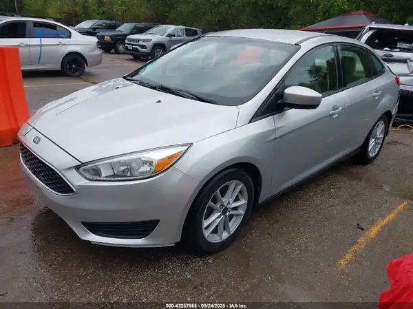 1FADP3F25JL225284 2018 FORD FOCUS - Image 2