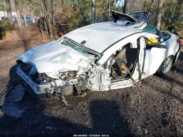 1FADP3F25JL225298 2018 FORD FOCUS - Image 2