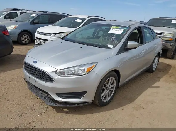 1FADP3F25JL225317 2018 FORD FOCUS - Image 2