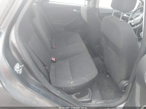 1FADP3F25JL225625 2018 FORD FOCUS - Image 8