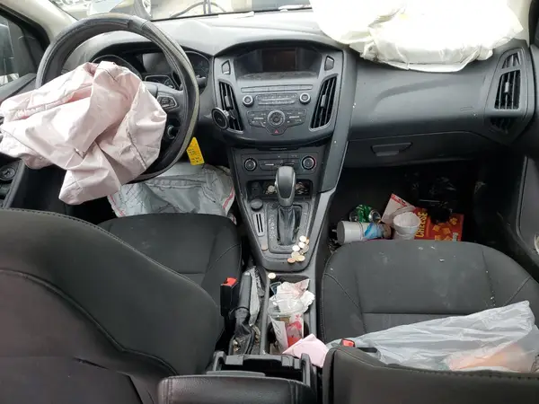1FADP3F25JL227715 2018 FORD FOCUS - Image 8