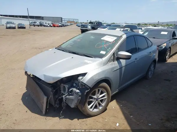 1FADP3F25JL229206 2018 FORD FOCUS - Image 2